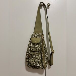 En route crossbody bag from Poppy and Peonies